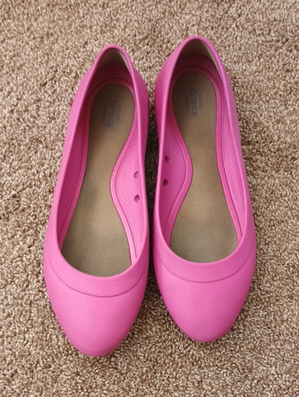 Crocs Lina Ballet Flats, Magenta, Size 8